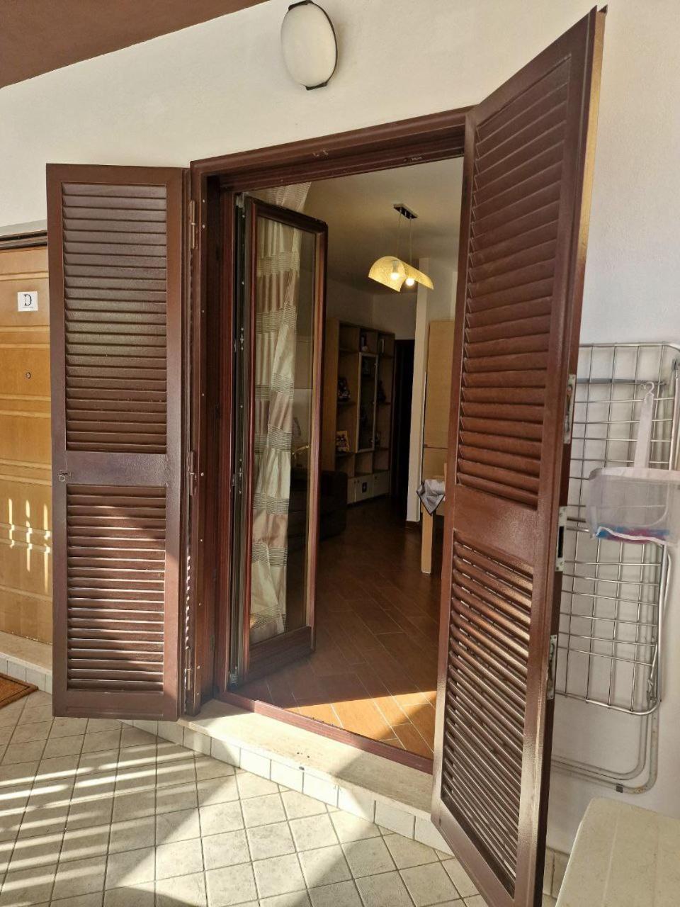 Domus Livio, 7 Min Fco Airport, Free Wifi, Garden Apartment, 2 Tv Hd Φιουμιτσίνο Εξωτερικό φωτογραφία