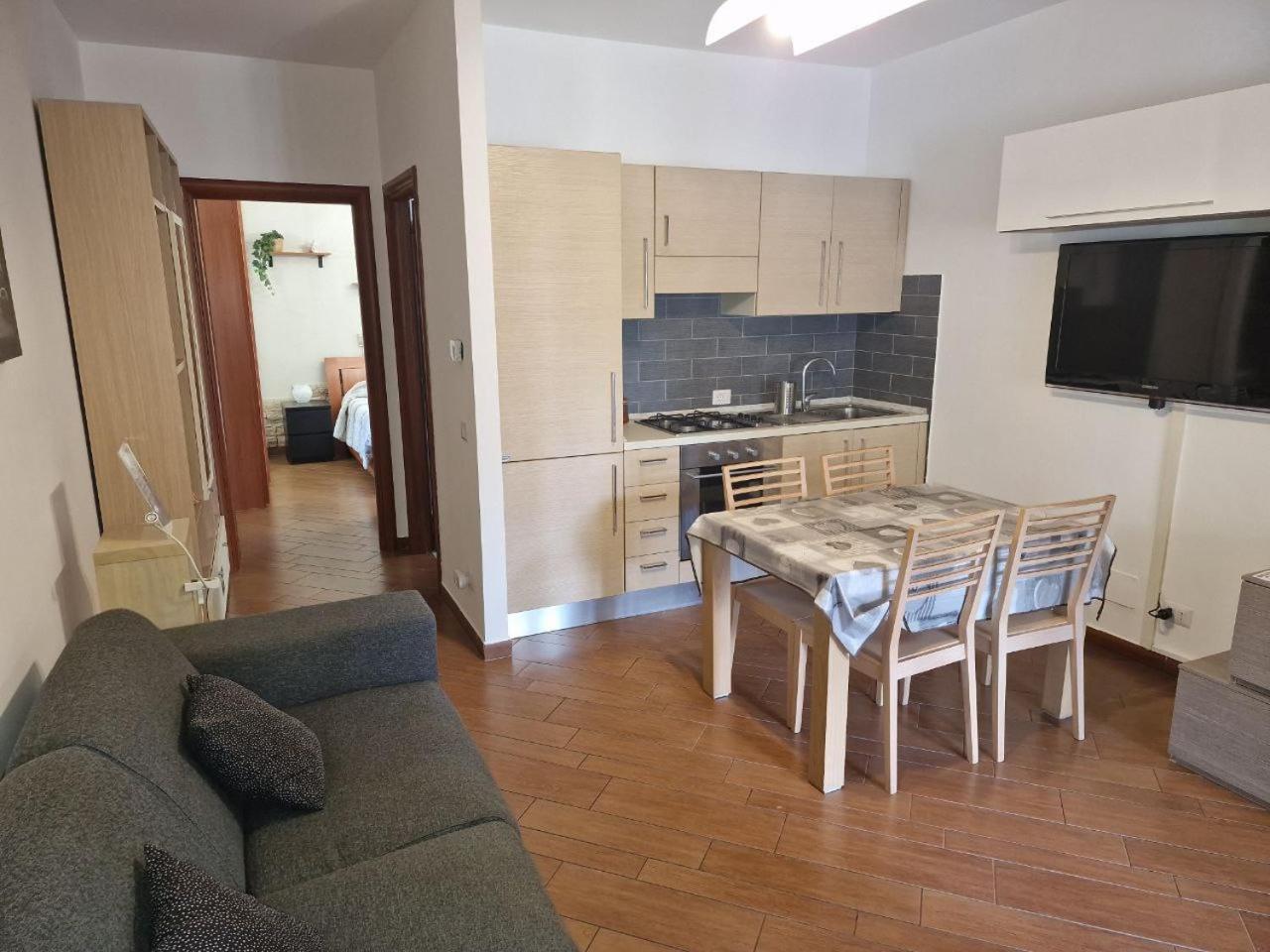 Domus Livio, 7 Min Fco Airport, Free Wifi, Garden Apartment, 2 Tv Hd Φιουμιτσίνο Εξωτερικό φωτογραφία