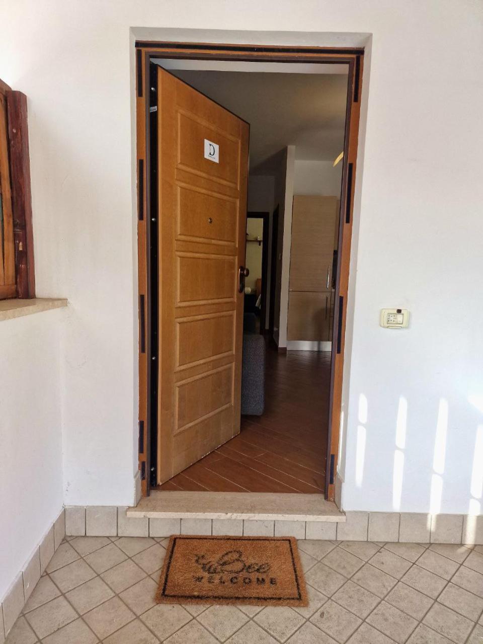 Domus Livio, 7 Min Fco Airport, Free Wifi, Garden Apartment, 2 Tv Hd Φιουμιτσίνο Εξωτερικό φωτογραφία