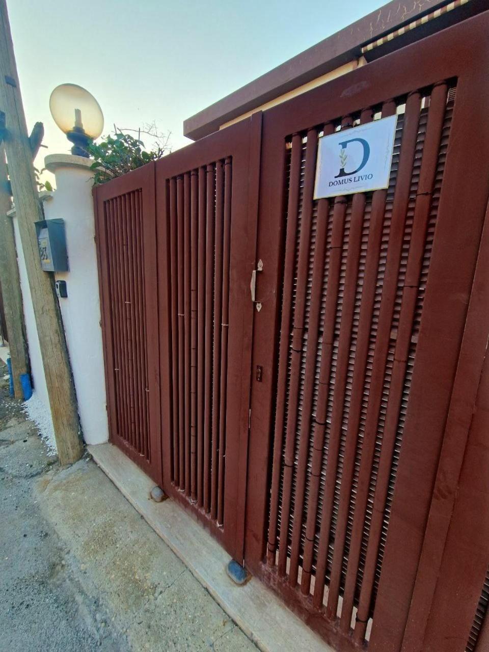 Domus Livio, 7 Min Fco Airport, Free Wifi, Garden Apartment, 2 Tv Hd Φιουμιτσίνο Εξωτερικό φωτογραφία